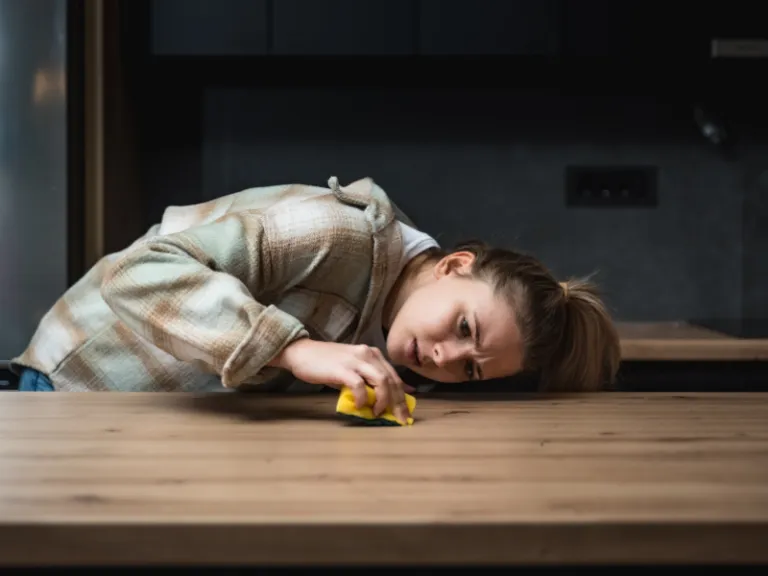 OKB Nedir? Obsesif Kompulsif Bozukluğu Anlamak konulu yazının görseli